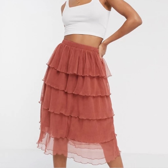 Vero Moda Dresses & Skirts - Vero Moda Chiffon Midi Skirt With Ruffle In Rust L